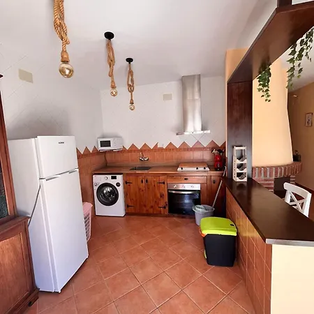 Seahomes Vacations - Rustic House & Terrace *