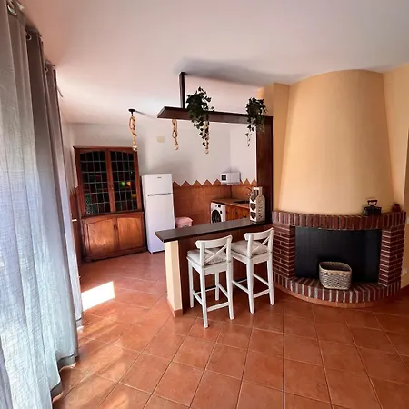Seahomes Vacations - Rustic House & Terrace * Blanes