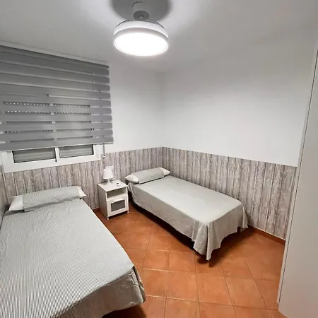 Seahomes Vacations - Rustic House & Terrace *